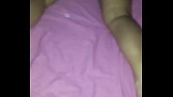 Preview 2 of Very Old Dad Porn - Casada rabuda na espera da rola