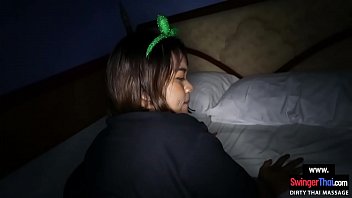 Preview 4 of Bangladesh X Video New - Big clitoris amateur Thai massage girl gives a happy ending