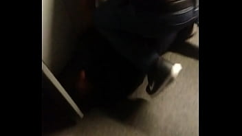 Preview 1 of Animal Sex Human Fucks - Agarro desprevenido al down termina mal