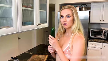 Preview 1 of Scandal Ginger - *&gt_ Harper Haze - dirty cooking with a vegetable