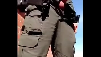Preview 4 of Punjabi Seks - Policial gozando