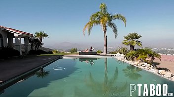 Preview 1 of Cum In Public Park - Stepdad Lends A Hand Isabel Moon