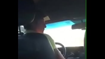 Preview 2 of Hot Porn C Hoda Chudi - Me masturbo en el uber y el conductor me mira y se excita