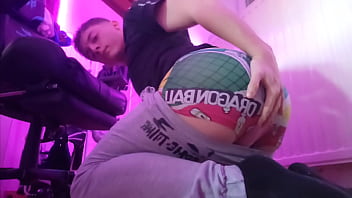 Preview 3 of Amoi Gosok Biji - I expose my ass in front of the camera