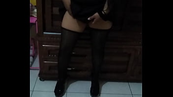 Preview 2 of Free Tiam - Mi esposa quiere verga
