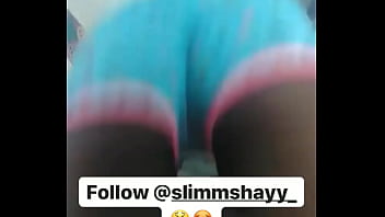 Preview 4 of Mom With Saggy Tits Masterbates - Instagram Downblouse