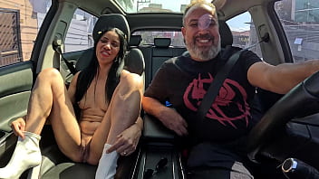 Preview 4 of Jav Jepang Sex - Clarissa Santana aos 40 anos resolve fazer seu primeiro filme e d&aacute_ o c&uacute_ na carona
