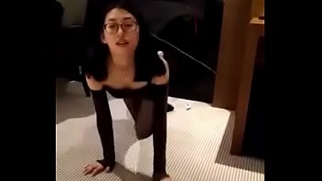 Preview 1 of Pissing Vedeo - 极品白皙身材微露脸水蛇腰穿装和连体丝袜啪啪啪