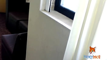 Preview 4 of Rep Fuking Video - Single Chaparrito y vergon,  me folla en el Hotel mientras mi esposo nos graba (Video completo en mi canal premium de XVIDEOS)