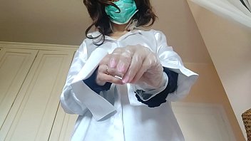 Preview 1 of Old Extreme French - the doctor learns about herself ... this is how she performs the rectal exam