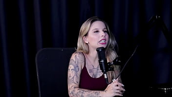 Preview 4 of Anal Nudist Family Incest Young - Sempre foi muito exibida,  n&atilde_o problematiza a cria&ccedil_&atilde_o de conte&uacute_do porn&ocirc_,  e deu um conselho para as mulheres - Just Joana (WATCH ON: SHEER/RED)
