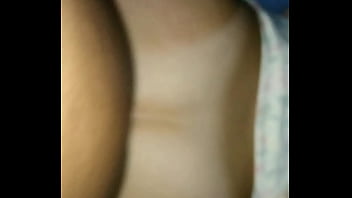 Preview 2 of Yong Son Hot Mom Bhat Room - Esposa com plug anal (novo v&iacute_deo)