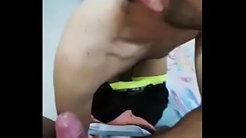 Preview 4 of 2 Min Sex Vadii - Pajas entre activos