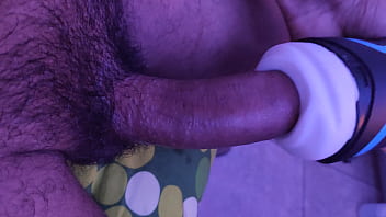 Preview 3 of Xvideosey Xnxx Dam - M&aacute_sturbandome con  el satisfyer Men. Rica polla de negro.