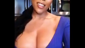 Preview 3 of Mia Khalifa Oily Tits Xxx - Moriah Mills 4
