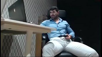 Preview 1 of Can Someone Teach Me How To Fuck - V&iacute_deo de verifica&ccedil_&atilde_o