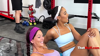 Preview 1 of Wwwmalayalam Xxxxxxvideocom - Gym Girls Simp Over The New Trainer