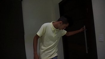 Preview 2 of Lesbians Machine Down - O Novo Novinho modelo Lucas Tork Na casa do Flakael e veltin souza