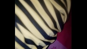 Preview 1 of Shy Teen Painful Anal Casting - Mới mua quần l&oacute_t d&acirc_y cho e vk