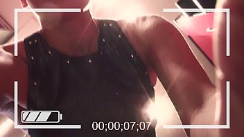Preview 1 of Hinde Komaintre - HOT MILF fingers herself in cam