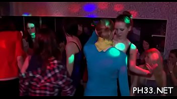 Preview 3 of Office Grile Xxx Vodio - Very hawt bang in club