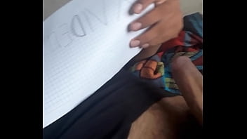 Preview 4 of Amature Public Dick Grab - V&iacute_deo de verificaci&oacute_n