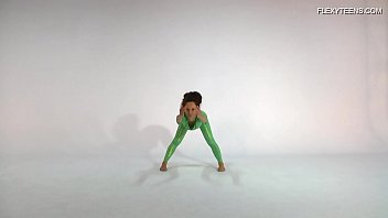 Preview 1 of Rht Nylon Anal - Anna Ocean super flexible and hot babe