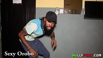 Preview 1 of Xnxx Big Aas And Big Bombs - n. fucking wife while husband s..