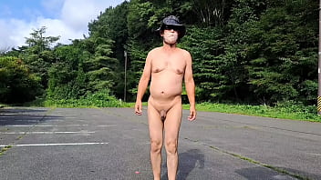 Preview 2 of Tiny Teens Orgasm Hard - ダム湖周辺を全裸で散歩の予定だったのですが監視カメラと雑草&amp_虫のおかげで下流からながめるだけに