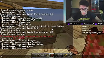 Preview 2 of Japan Sex Oil Massaj Vidio - STREAMER ARGENTINO SE CALIENTA JUGANDO