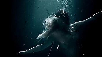 Preview 4 of Xxxnxxx Mom And Son Sleep3 - Underwater Woman