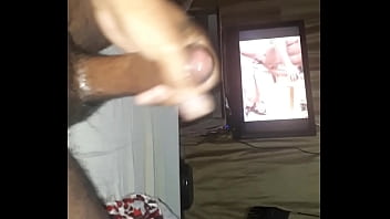 Preview 2 of Armi Sex Mo - Batendo uma bronha vendo v&iacute_deo
