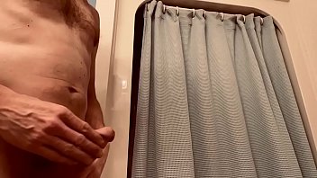 Preview 1 of Seli Bund Vui - Quick hand job before shower