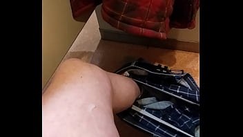 Preview 2 of Masturbation Men Video - Cumshot On My Leg