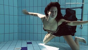 Preview 1 of Lisa Rose Harper - Zhanetta super sexy underwater slut