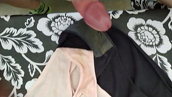 Preview 4 of Connie Carter Three Some - corrida en bragas de mi mujer 82