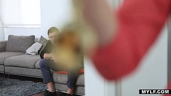 Preview 2 of Soak Cloth Bukkake - Young stud pulverizes Beckys MILF pussy like a spreadeagle as her juices drench his throbbing shaft
