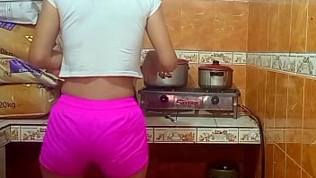 Preview 1 of A D T - &iexcl_Ay que rico! Recibo mi cremita de semen en la cara tan bueno para el cutis. &iquest_Quien mas tiene mas leche para mi?