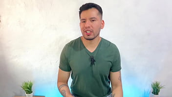 Preview 3 of Makcik 45 - Mi mejor amigo me ofrece su culo virgen en la noche de su cumplea&ntilde_os! Mis 19cm de vergota lo pre&ntilde_aron. Relato sexual