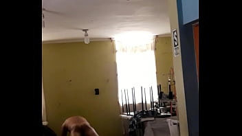 Preview 3 of Young Boy Fuck Cleaning - follando en el taller