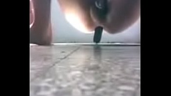 Preview 1 of Man Rubbing Pussy Horny - Jugando solo
