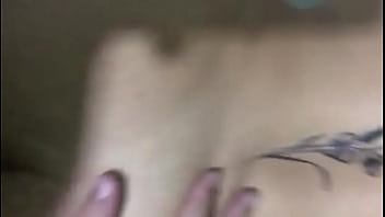 Preview 2 of 15 Yers Xx Video - Comendo a casadinha no pelo,  e o corno no telefone - Parte 1