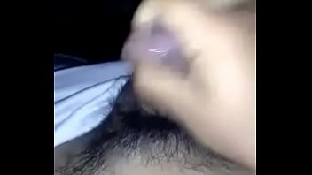 Preview 1 of Dokter Praktek - Se pone cachondo con su novio