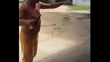 Preview 1 of Na Ruroino - Carnaval no puteiro da ro&ccedil_a foi foda