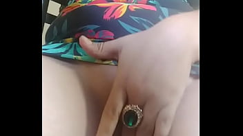 Preview 1 of Xxx Tivi - Maridao foi jogar bola cunhada mandou Videos no wths antes de chegar aqui em casa
