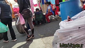 Preview 4 of Xxx Vede Hd - Espiando culo en el mercado