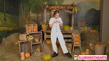 Preview 2 of Ssbw Fat Asse - Thanksgiving Orgasm with Nicole Murkovski for ClubSweethearts