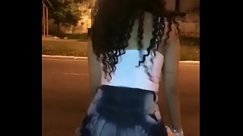 Preview 2 of Sunny Leone Xvxxx - MC Lya gostosa rebolando de shorts socado ao som de funk