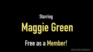 Preview 1 of Blood Amal - Seductive Maggie Green Strips Off While Eating Fruit In The Kitchen!