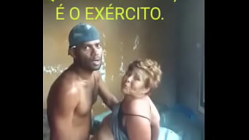 Preview 1 of Hindi Massag - Comendo a coroa